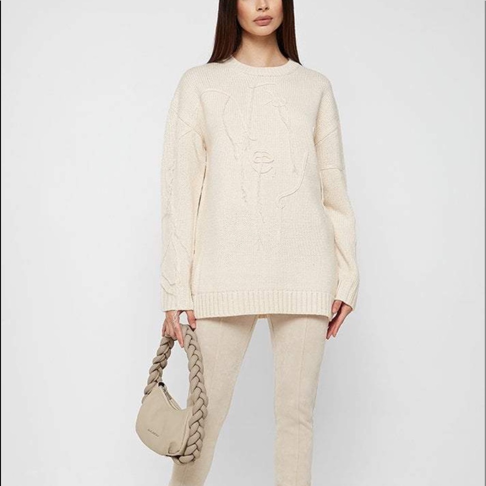 NWT Maniere de Voir - Line Art Chunky Knit Jumper - Beige